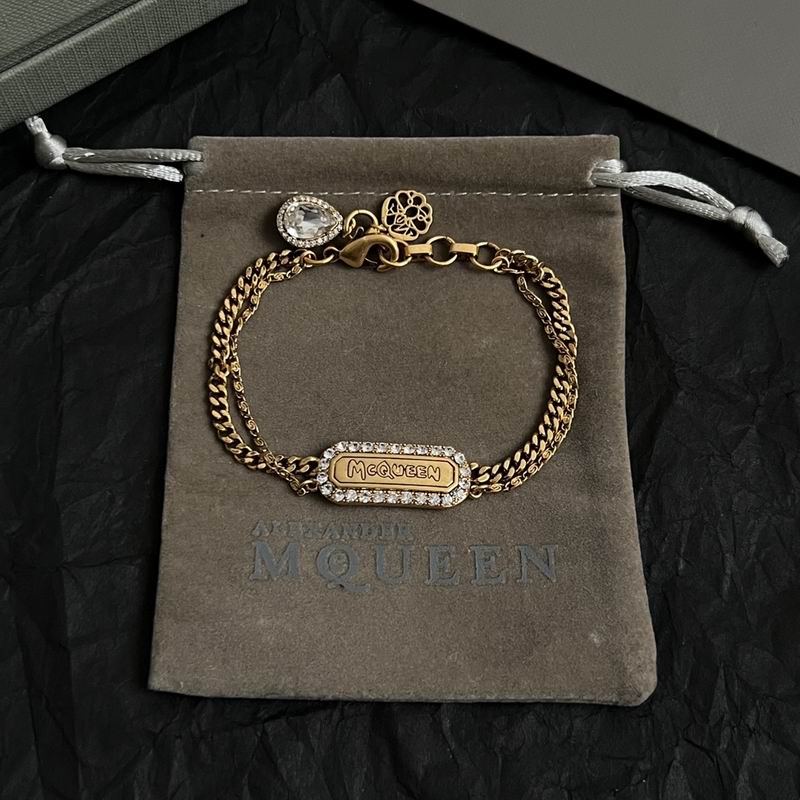 McQueen necklace 04yxh10 (5)