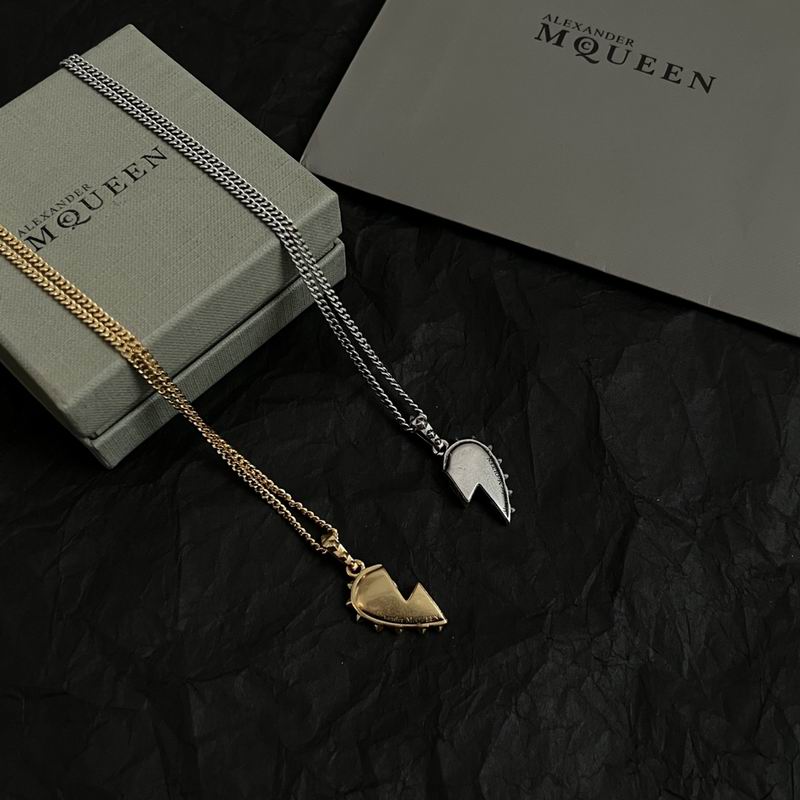 McQueen necklace 04yxh12 (5)