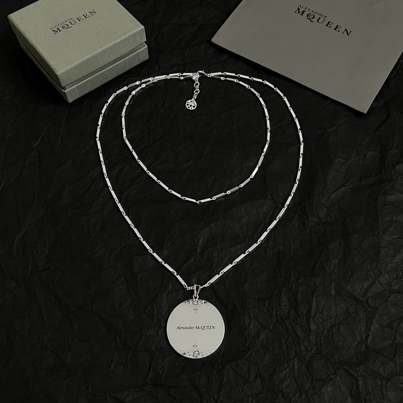 McQueen necklace 04yxh13 (2)