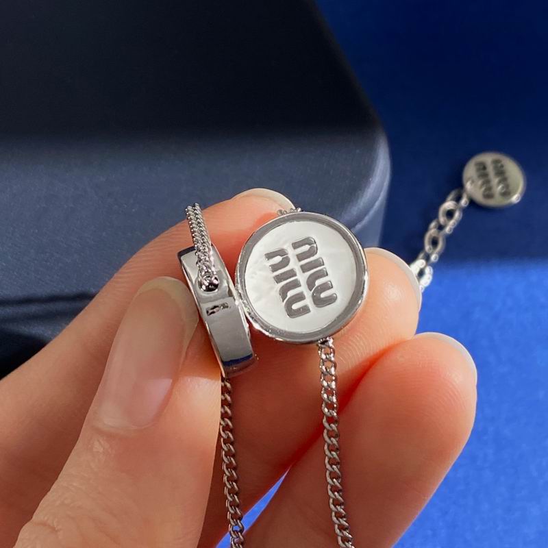 MiuMiu Bracelet 03yxh06 (6)