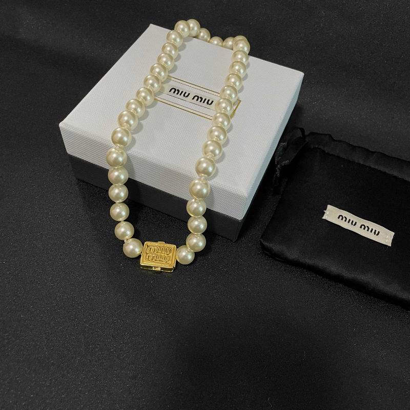 MiuMiu Necklace 05yxh02 (1)