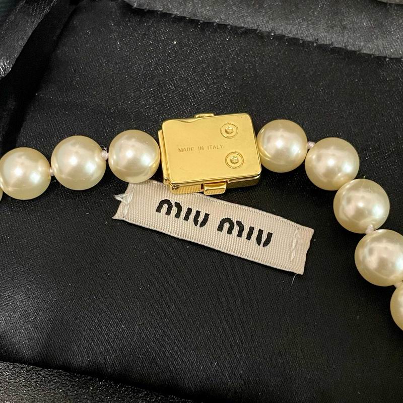 MiuMiu Necklace 05yxh02 (4)