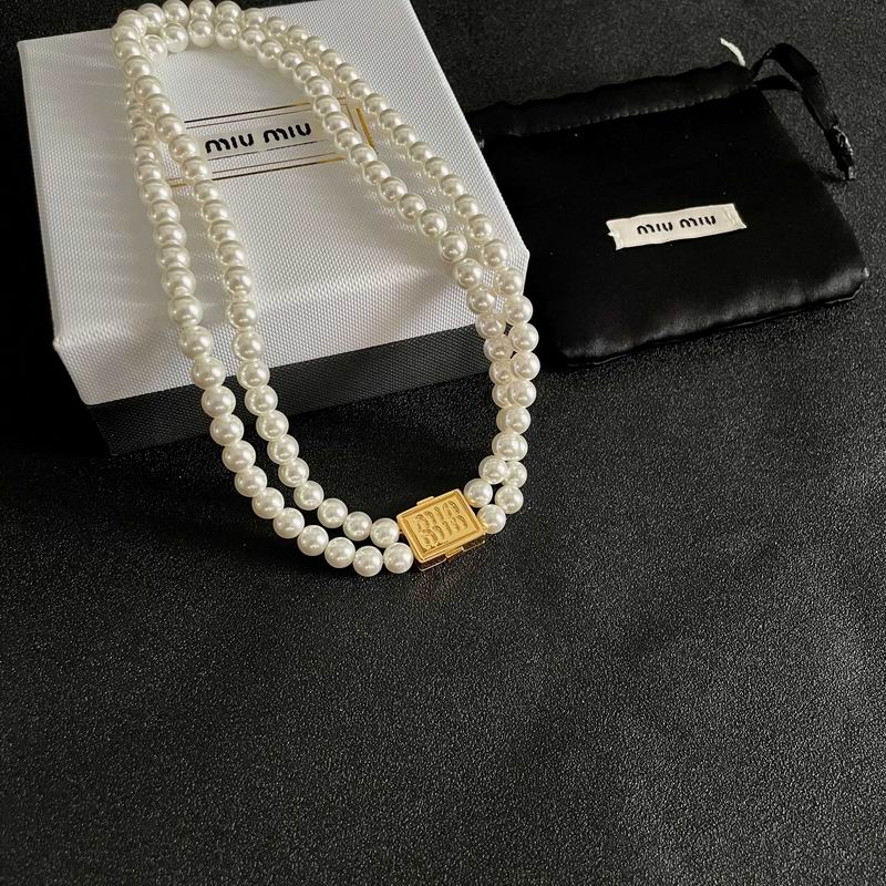 MiuMiu Necklace 06yxh02 (3)