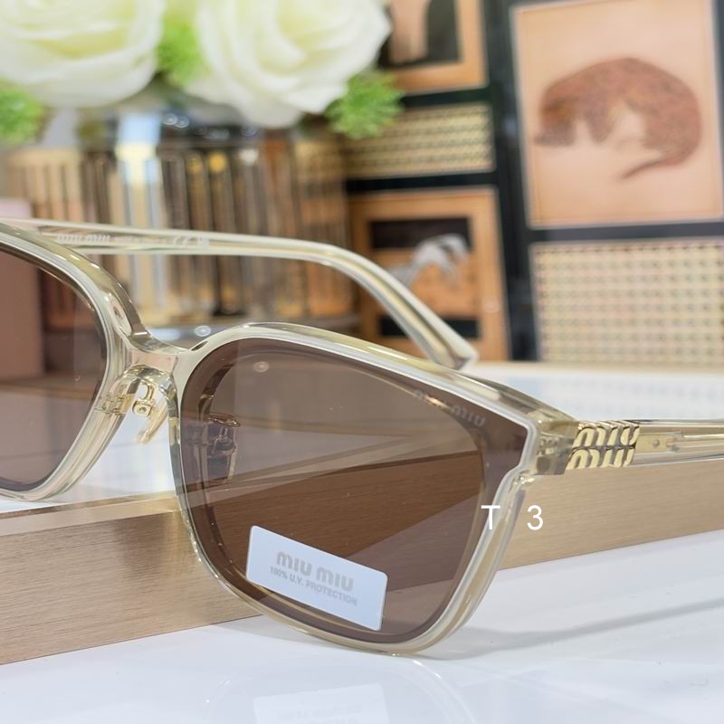 MiuMiu SMU18ZS 61 15-145 c09