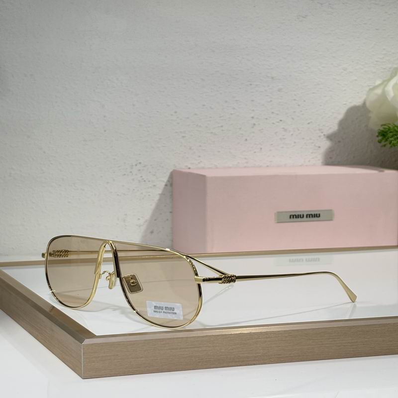 MiuMiu SMUA56 66 02-140 c07