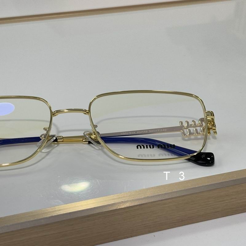 MiuMiu VMU51XV 54 18-145 c 06