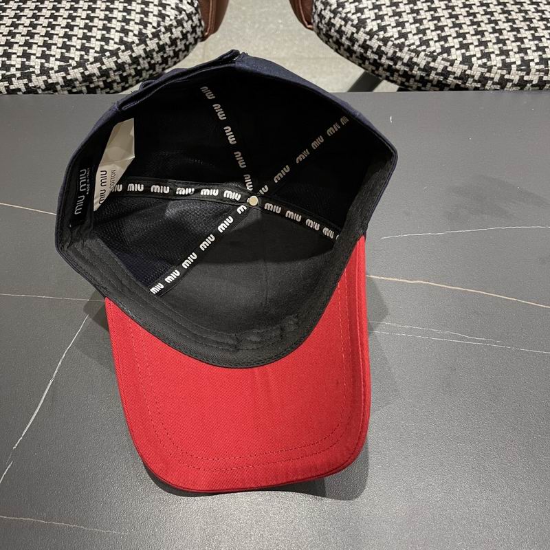 Miumiu cap (134)