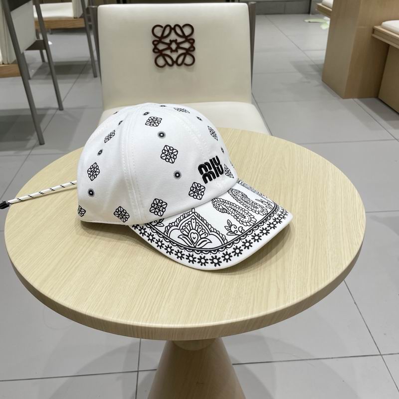 Miumiu cap (92)