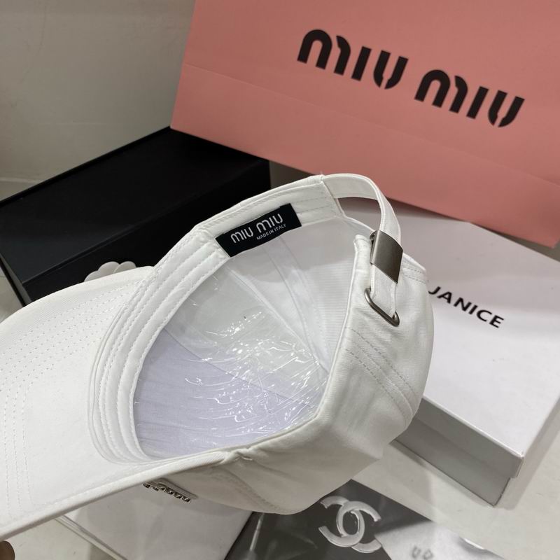 Miumiu cap dx (109)
