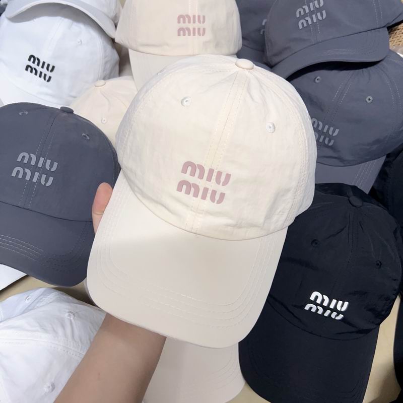 Miumiu cap dx (124)