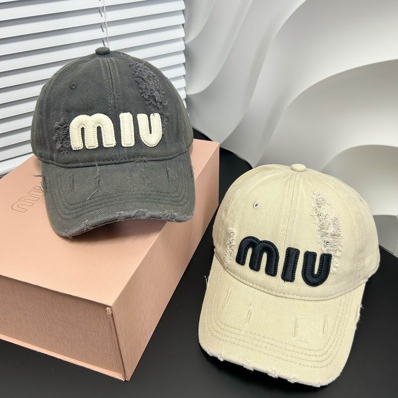 Miumiu cap dx (176)