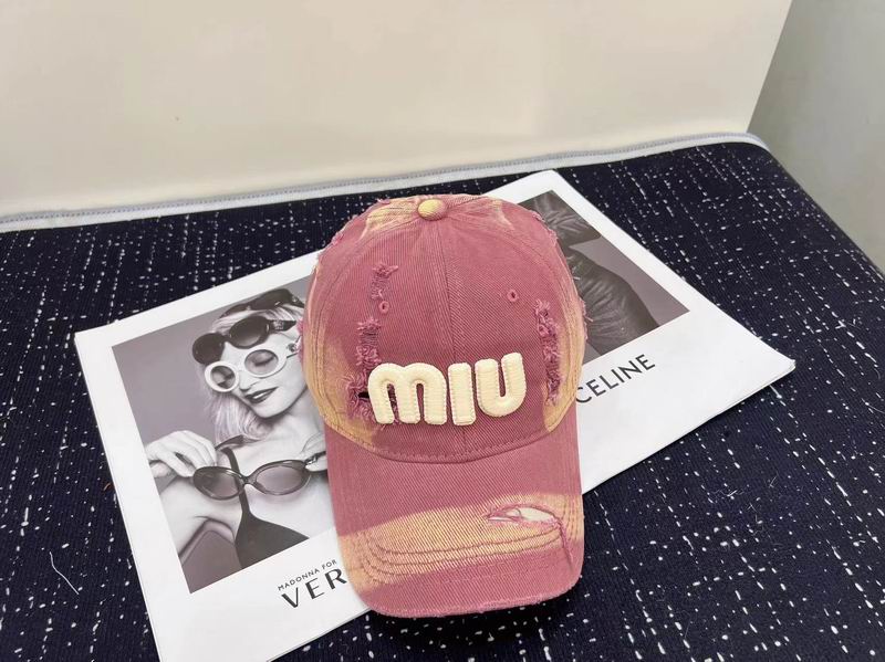 Miumiu cap dx (192)
