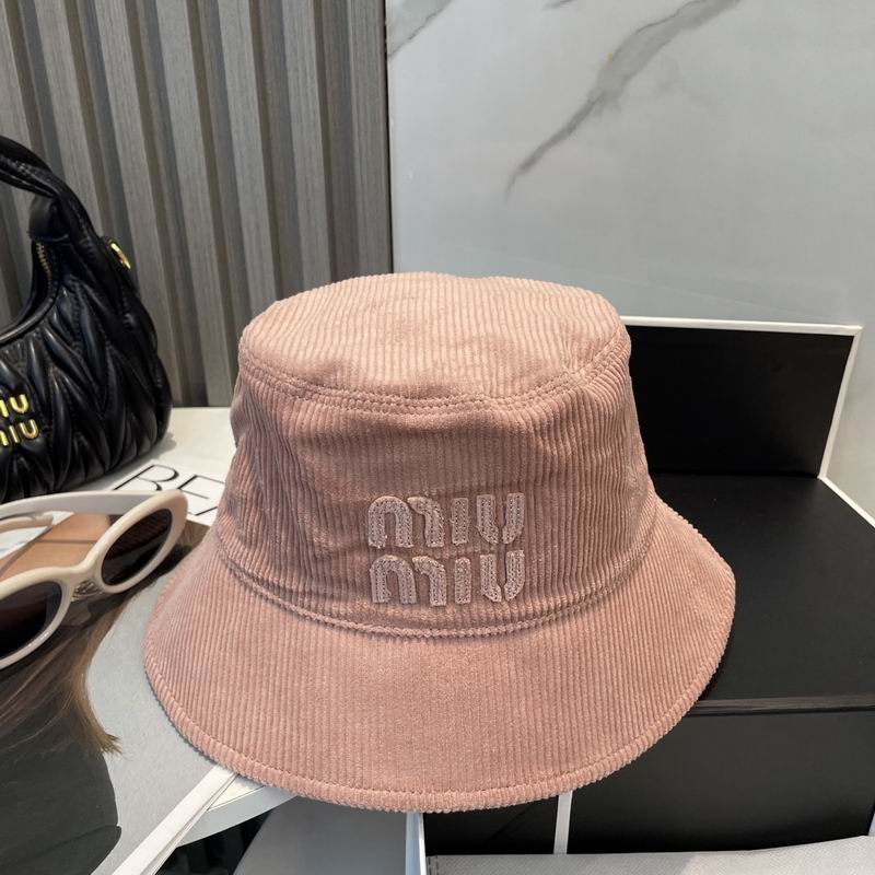 Miumiu hat dx (105)