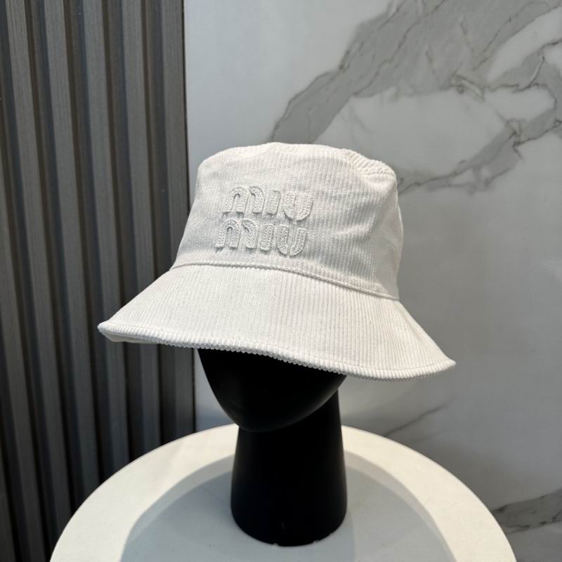 Miumiu hat dx (128)