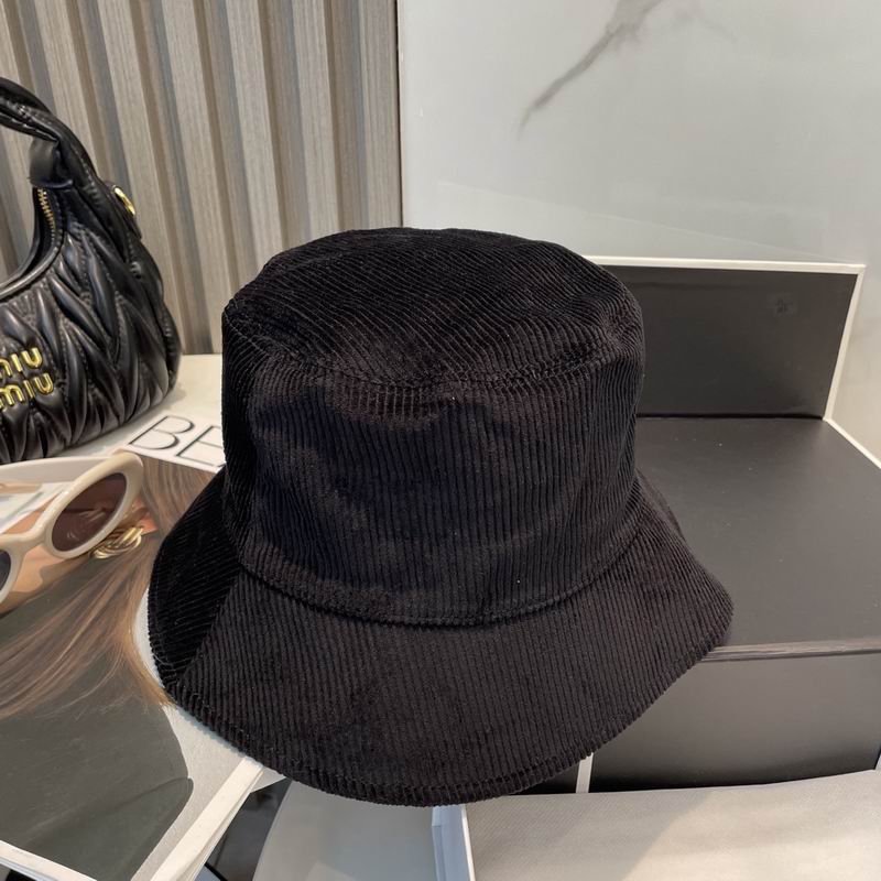 Miumiu hat dx (135)