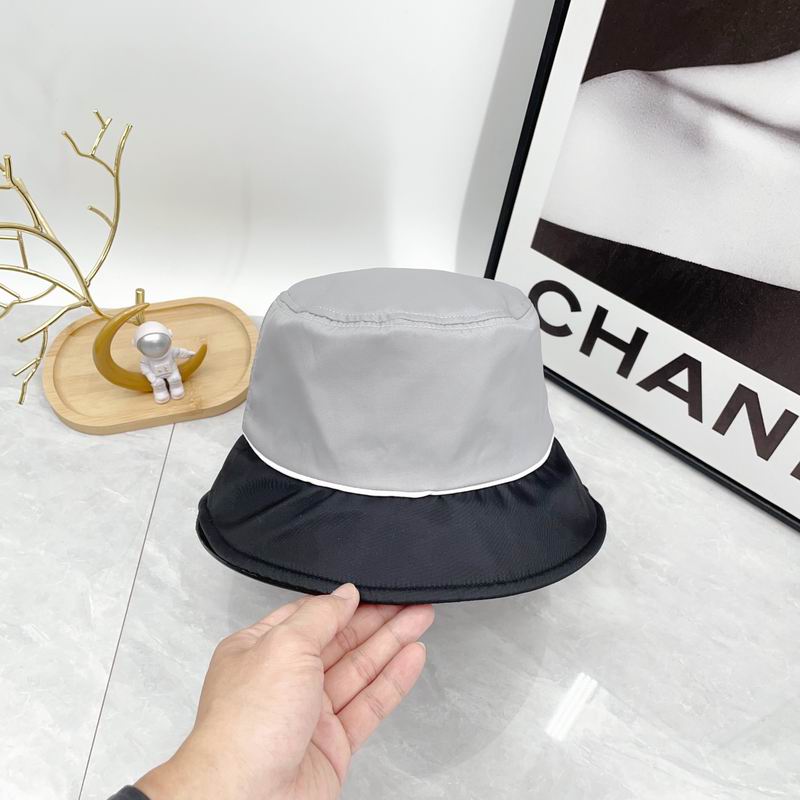 Miumiu hat dx (140)