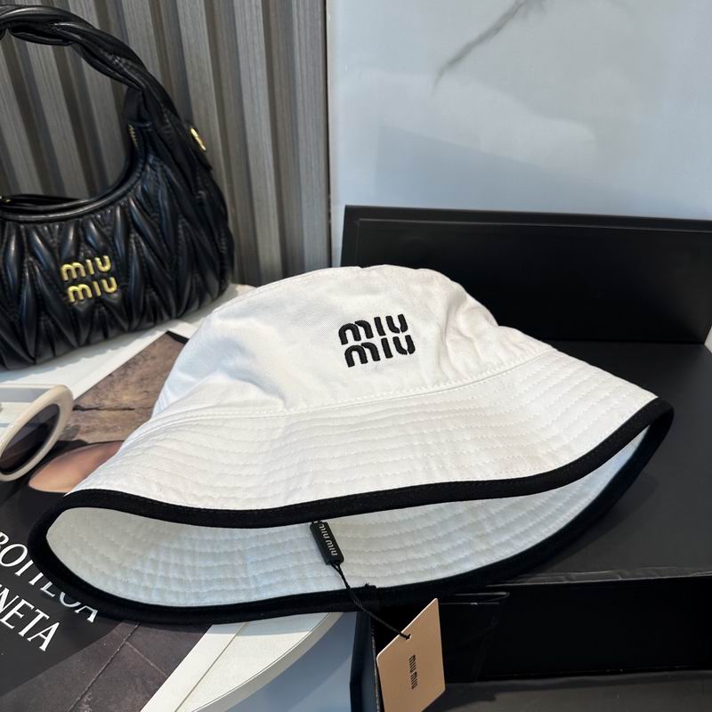 Miumiu hat dx (323)
