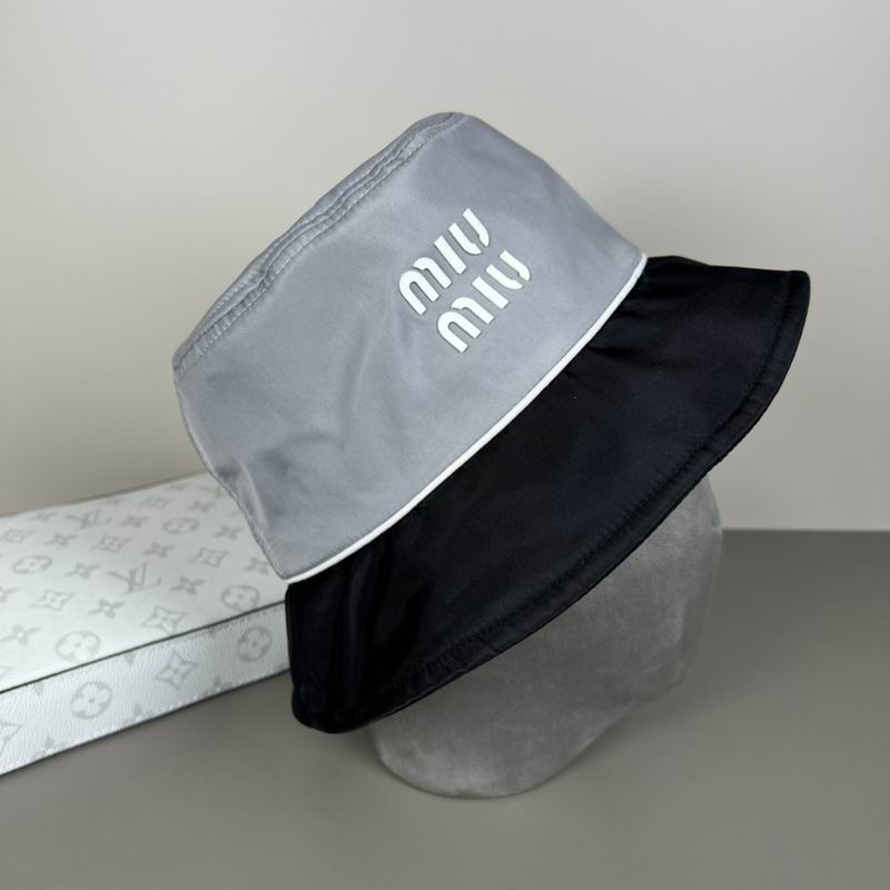 Miumiu hat dx (634)