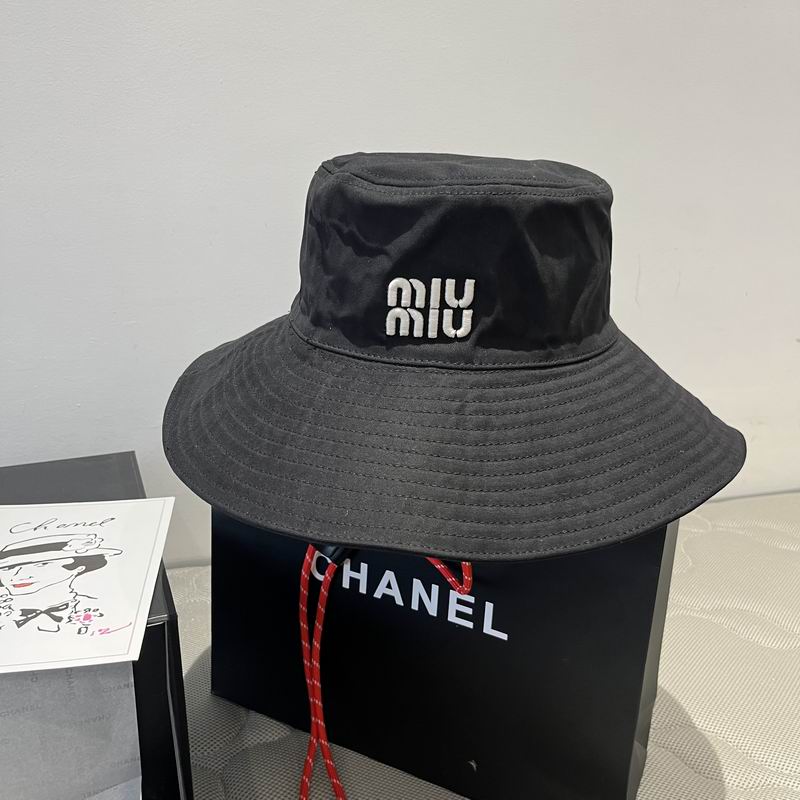 Miumiu hat dx (877)