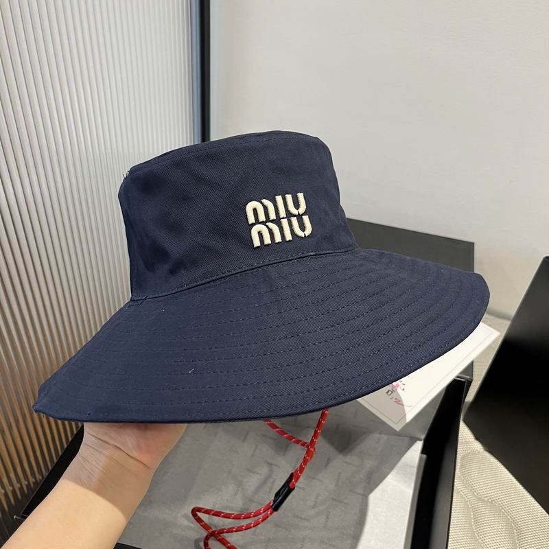 Miumiu hat dx (883)