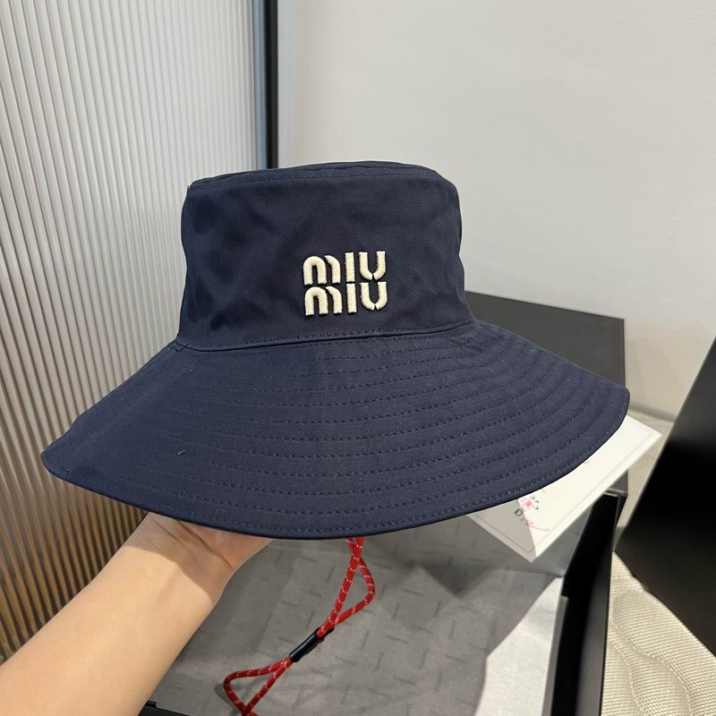 Miumiu hat dx (885)