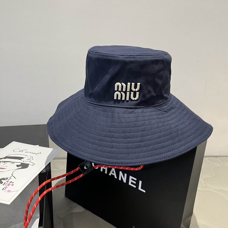 Miumiu hat dx (886)