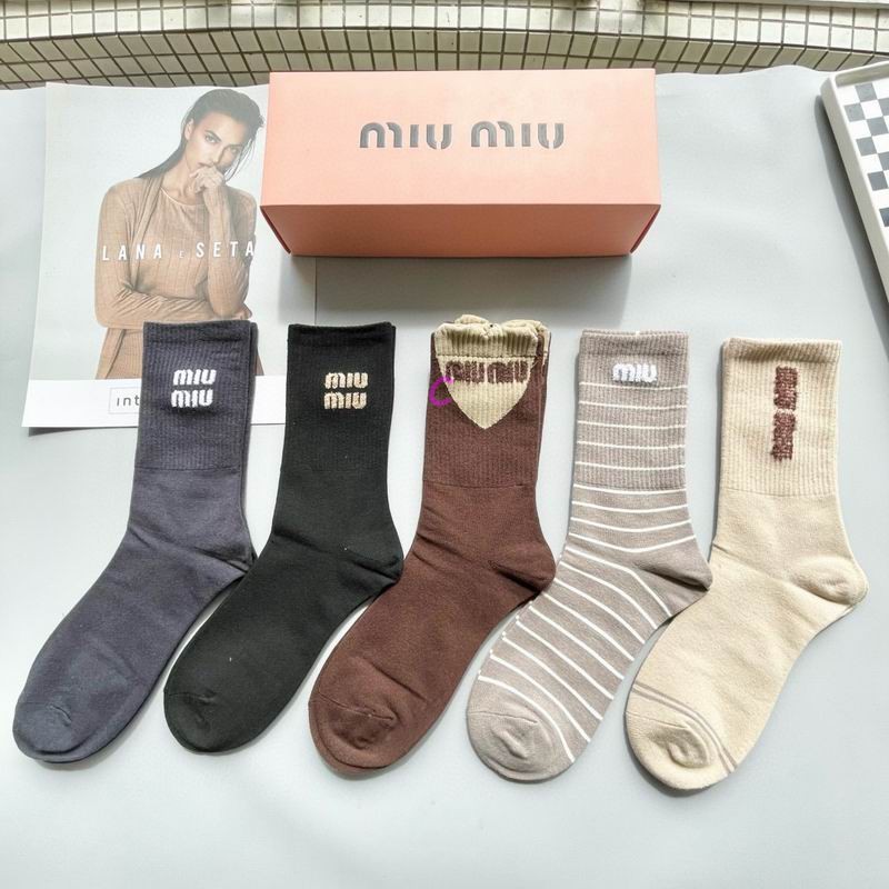 Miumiu socks (14)