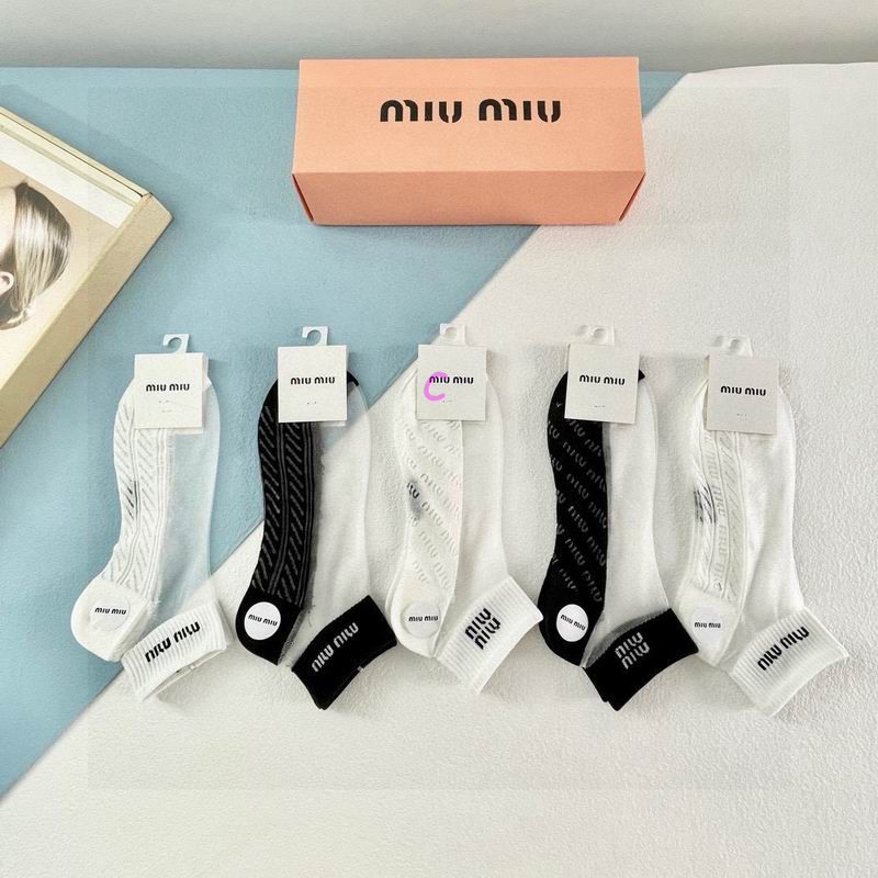 Miumiu socks (20)