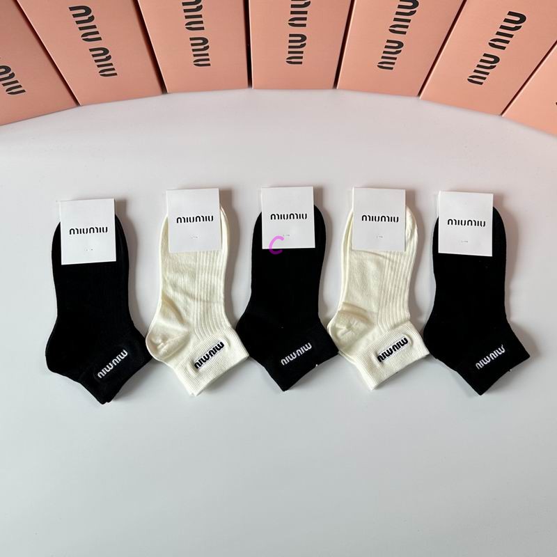 Miumiu socks (24)