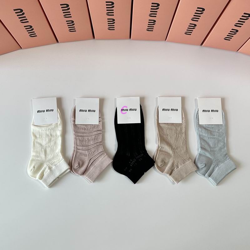Miumiu socks (25)