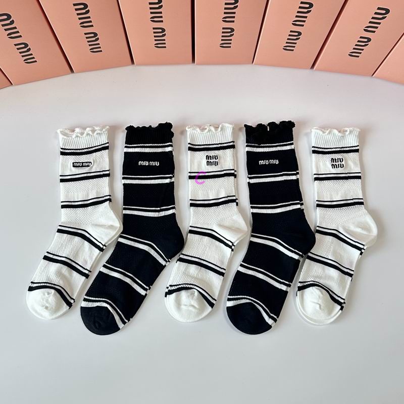 Miumiu socks (34)