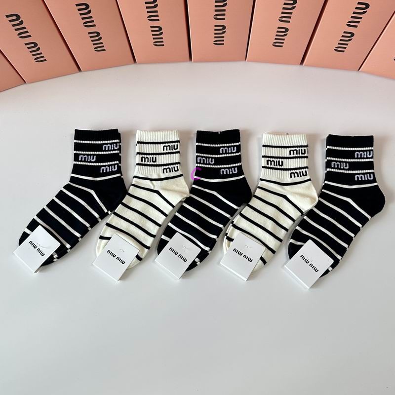 Miumiu socks (36)
