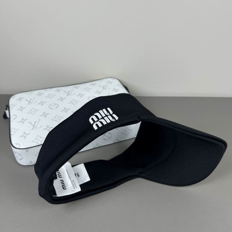 Miumiu visor dx (98)