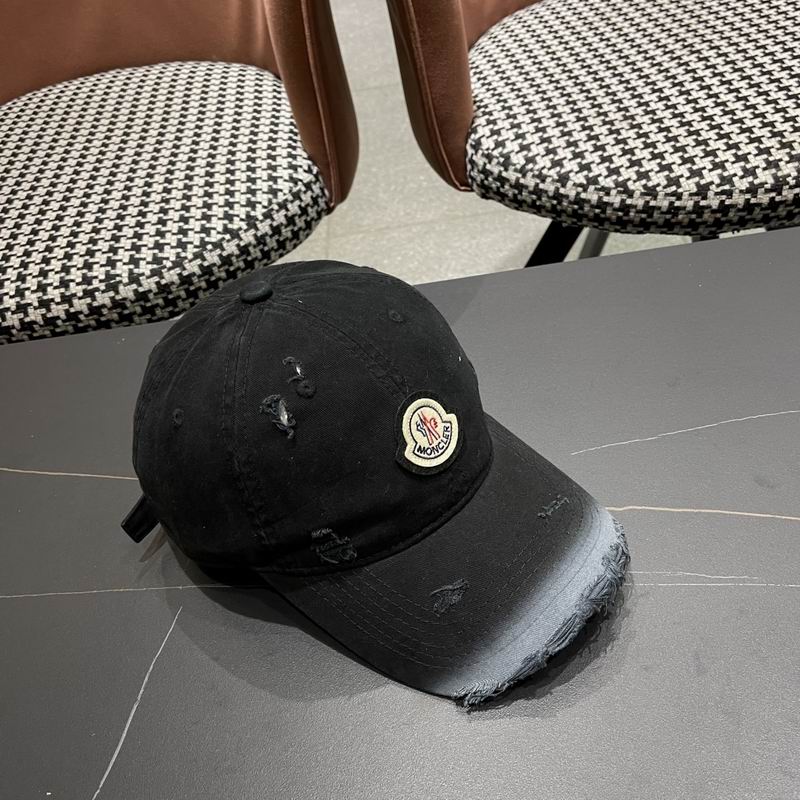 Moncler cap (108)