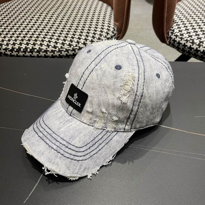 Moncler cap (178)