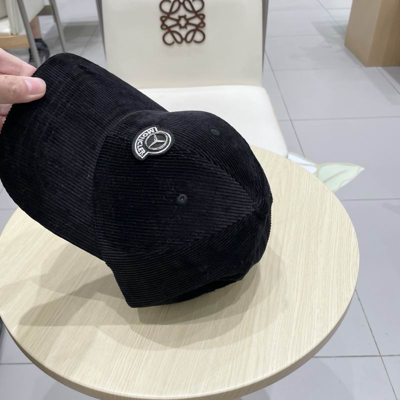 Moncler cap (209)