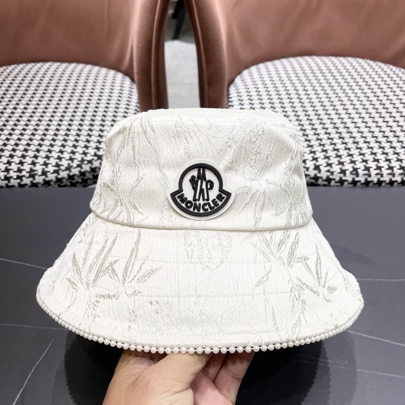 Moncler hat (158)