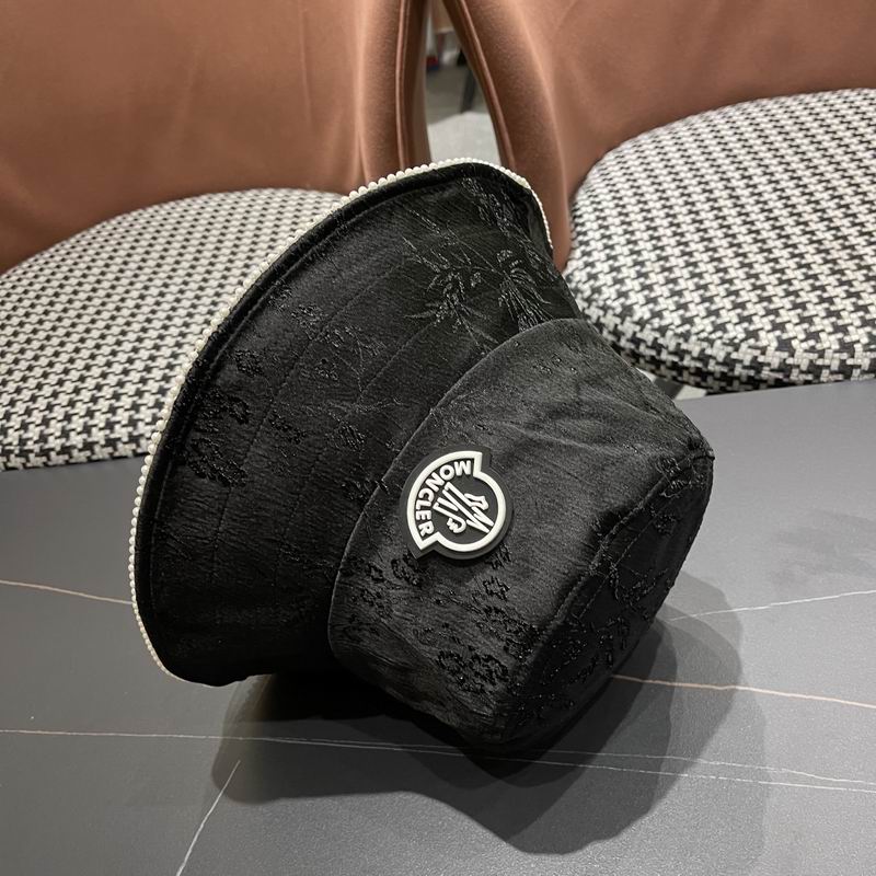 Moncler hat (166)