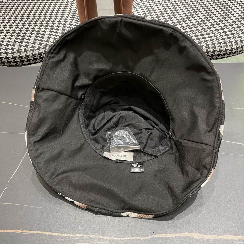 Moncler hat (176)