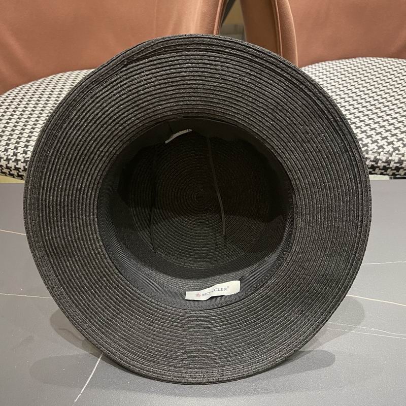 Moncler top hat (35)