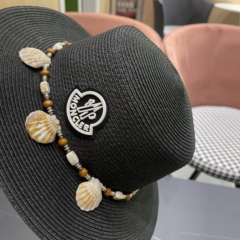 Moncler top hat (36)