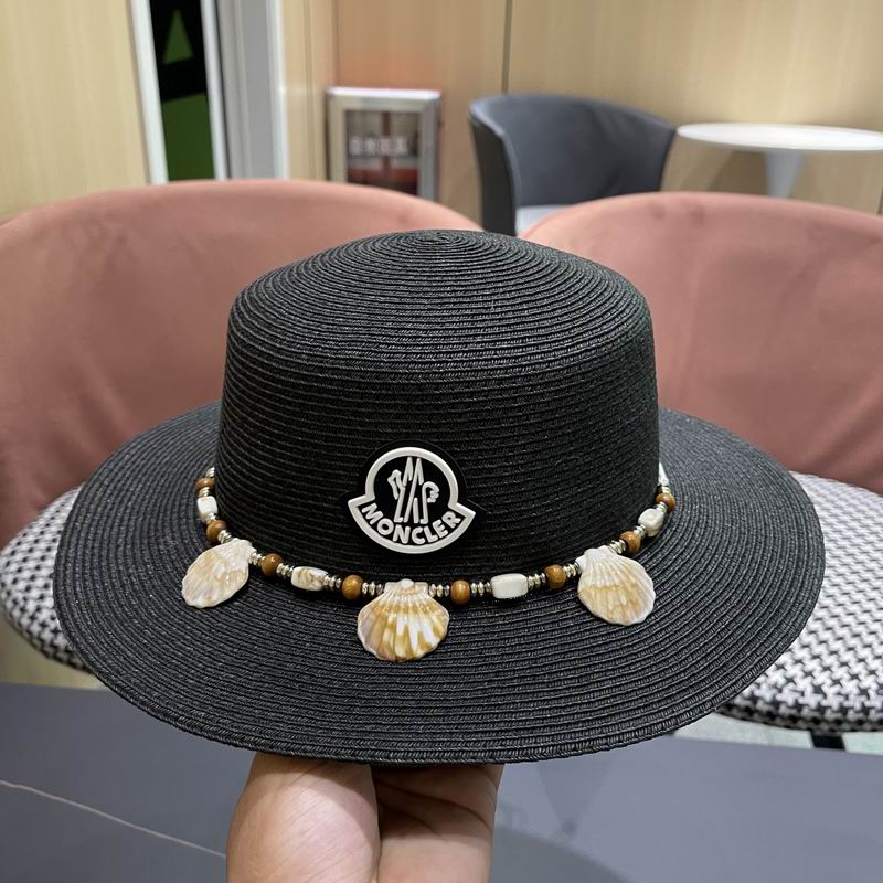 Moncler top hat (37)