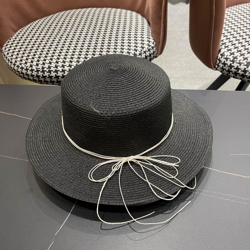 Moncler top hat (39)