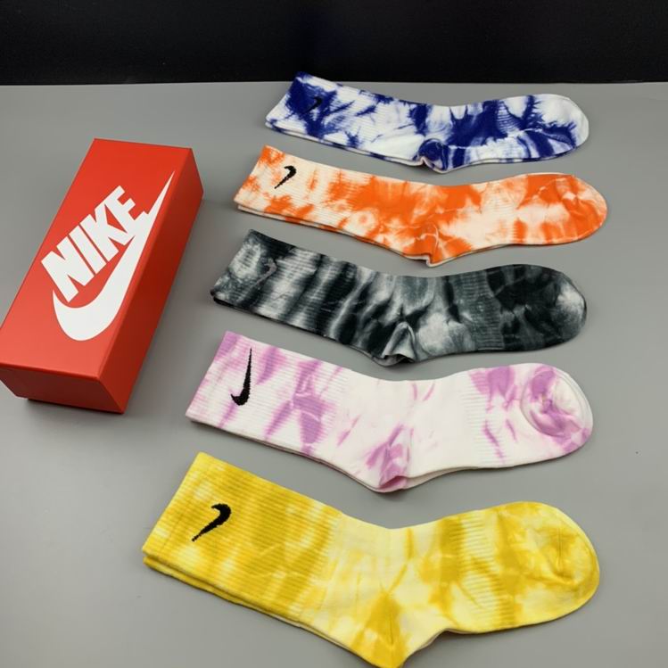 NIKE Socks  (2)