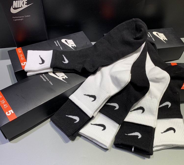 NIKE Socks  (3)