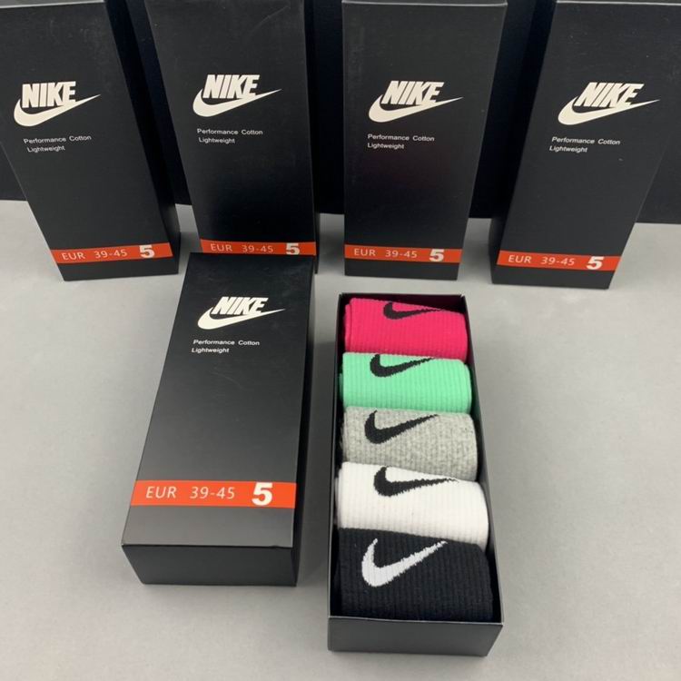 NIKE Socks  (5)