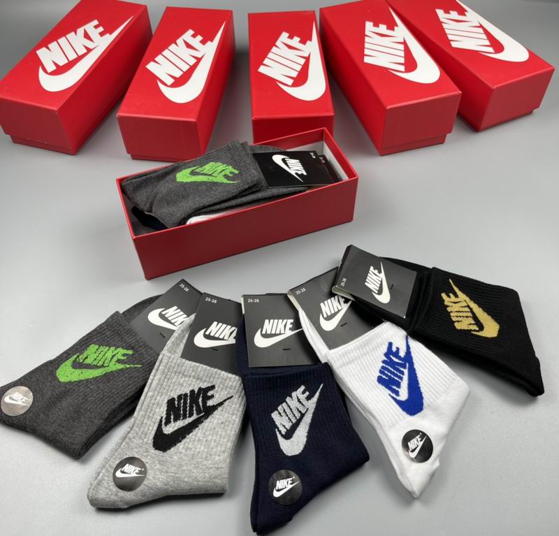 NIke socks  (6)