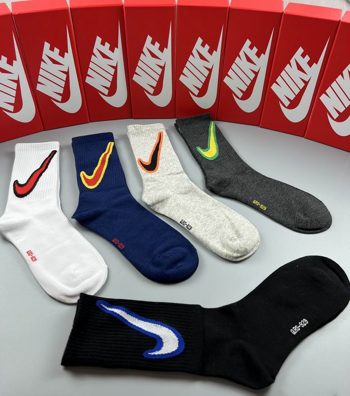 Nike Socks  (6)