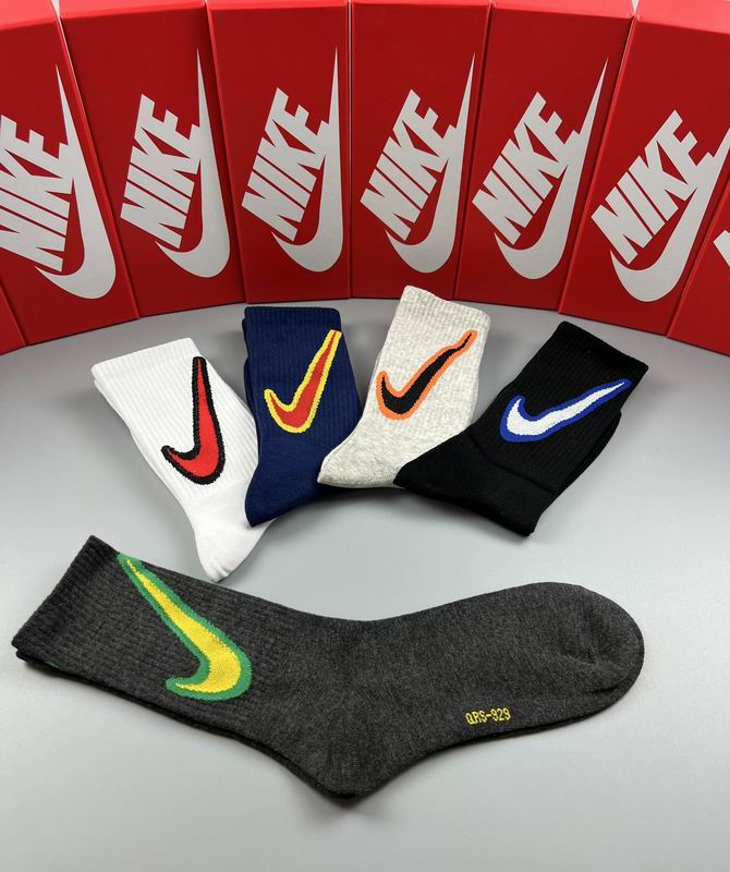 Nike Socks  (7)