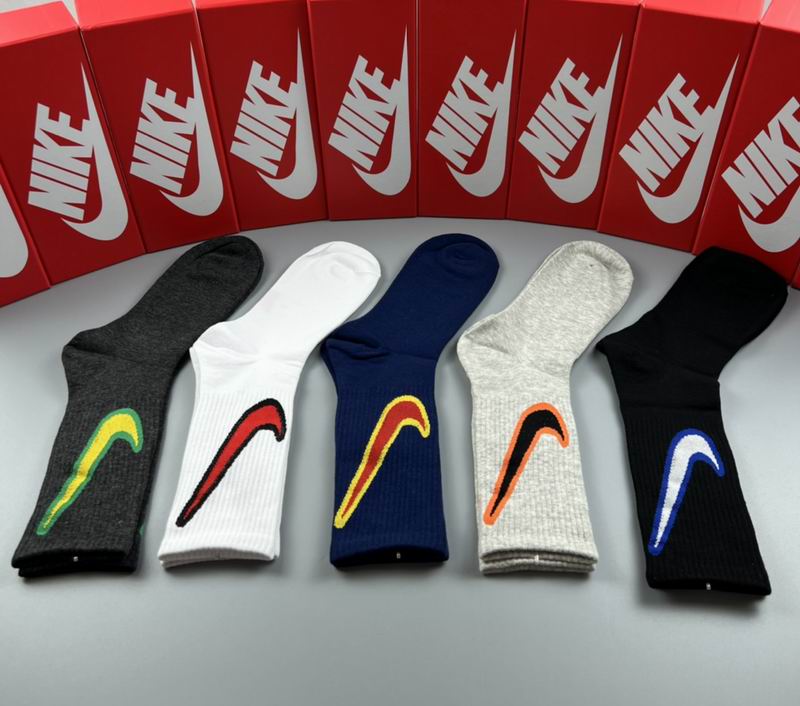 Nike Socks  (8)